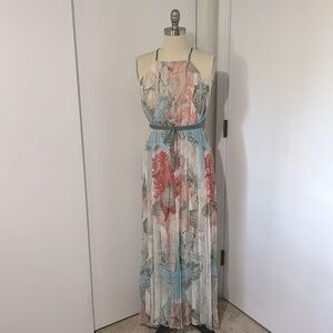 Beautiful silk dress with coral pattern, lined